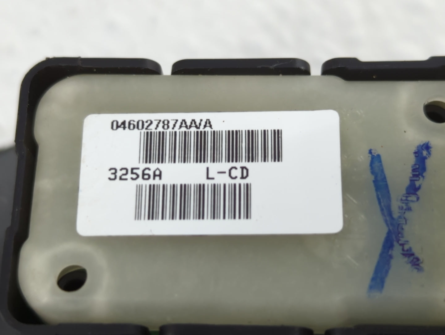 2007 Jeep Grand Cherokee Passeneger Right Power Window Switch 04602787aa - Oemusedautoparts1.com