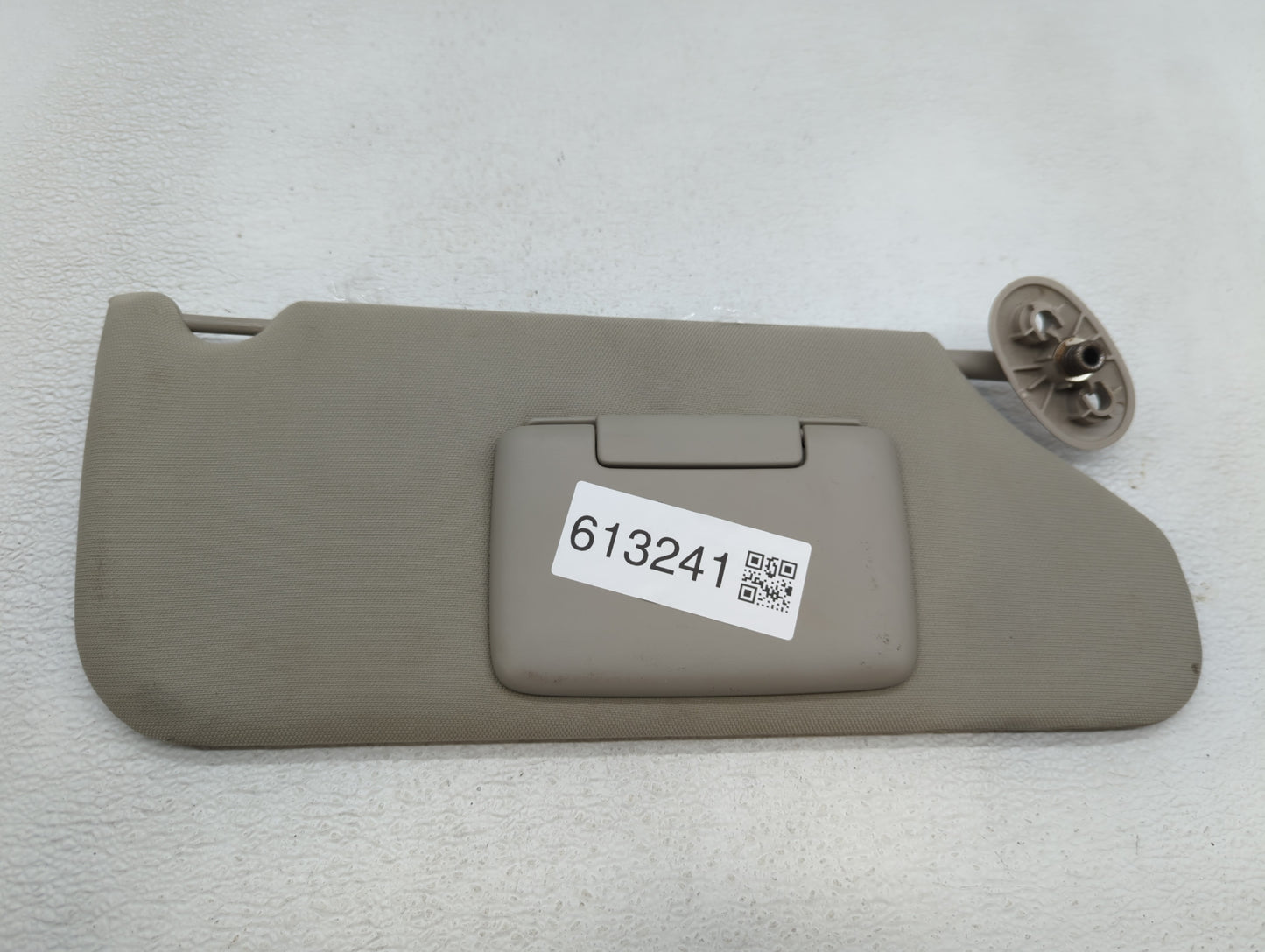 2005-2010 Jeep Grand Cherokee Sun Visor Shade Replacement Driver Left Mirror Fits Fits 2005 2006 2007 2008 2009 2010 OEM Use