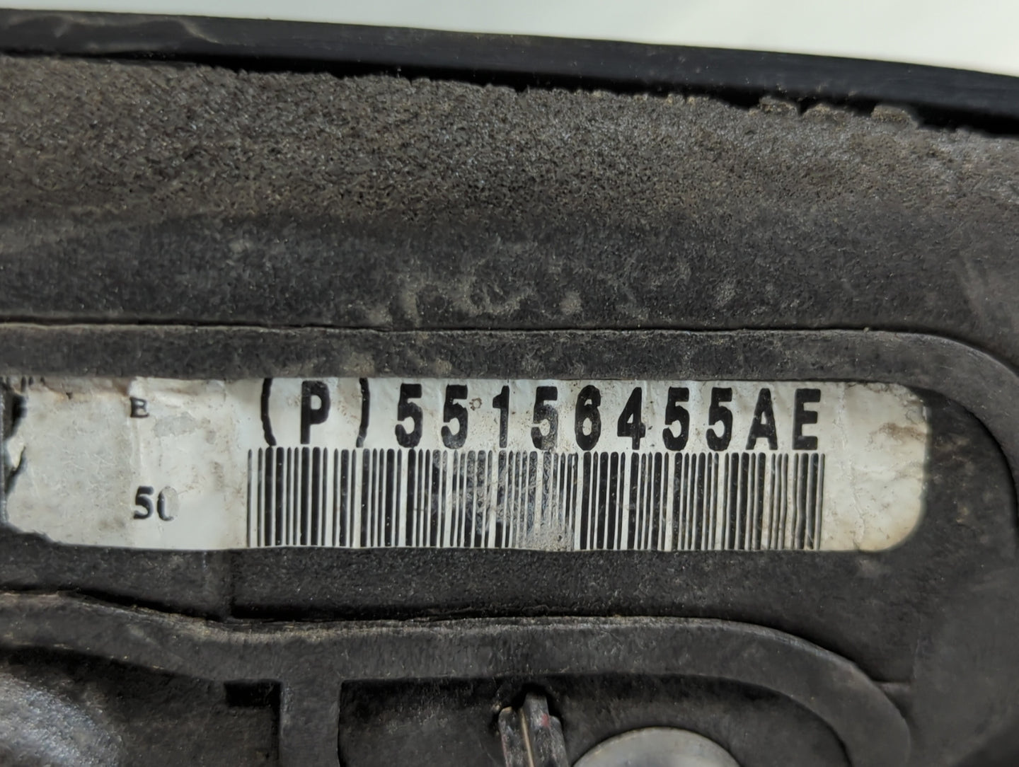 2005-2010 Jeep Grand Cherokee Driver Side View Mirror - Left Door Mirror OEM Used - Oemusedautoparts1.com