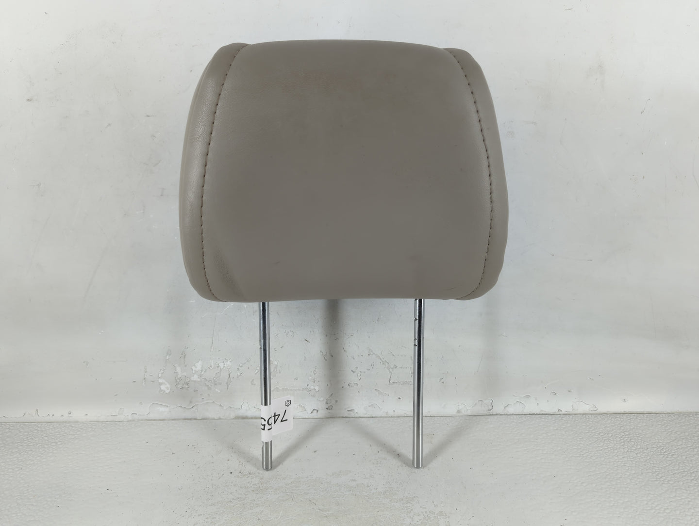 Jeep Grand Cherokee Headrest Head Rest Front Driver Passenger Seat Grey - Oemusedautoparts1.com