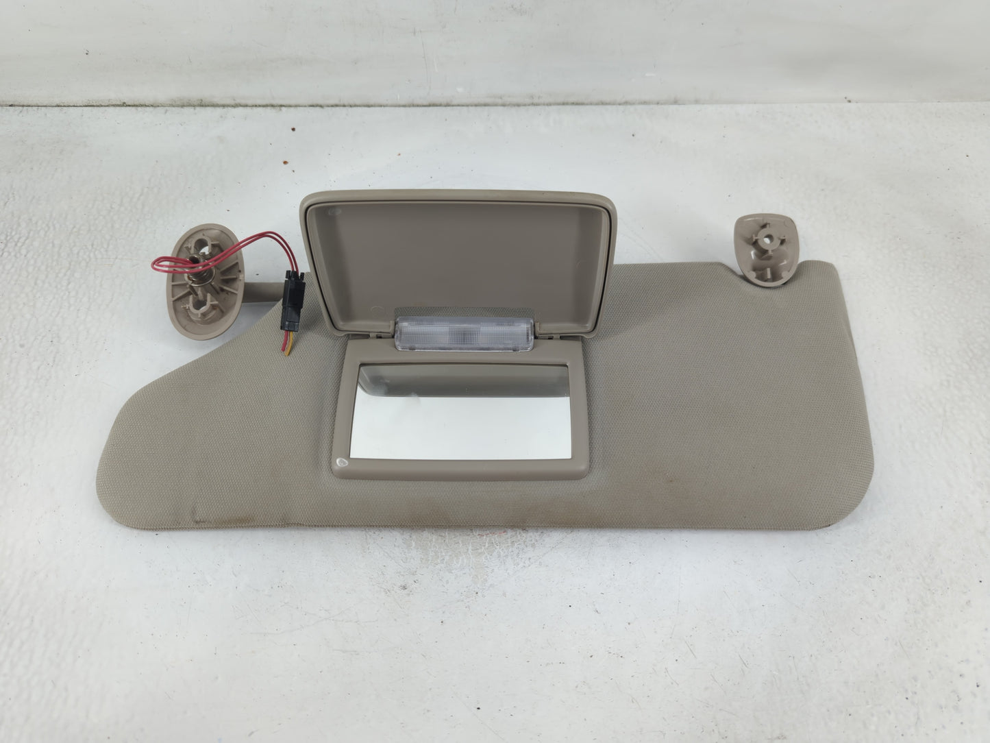 2005-2010 Jeep Grand Cherokee Sun Visor Shade Replacement Driver Left Mirror Fits Fits 2005 2006 2007 2008 2009 2010 OEM Use