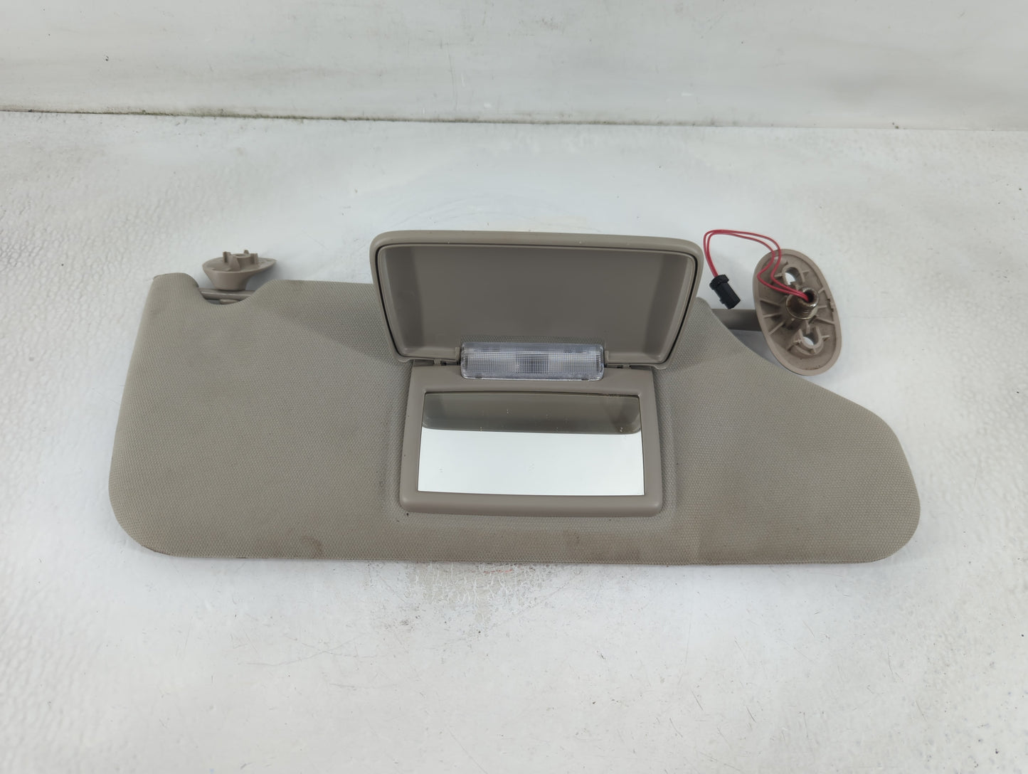 2005-2010 Jeep Grand Cherokee Sun Visor Shade Replacement Passenger Right Mirror Fits Fits 2005 2006 2007 2008 2009 2010 OEM