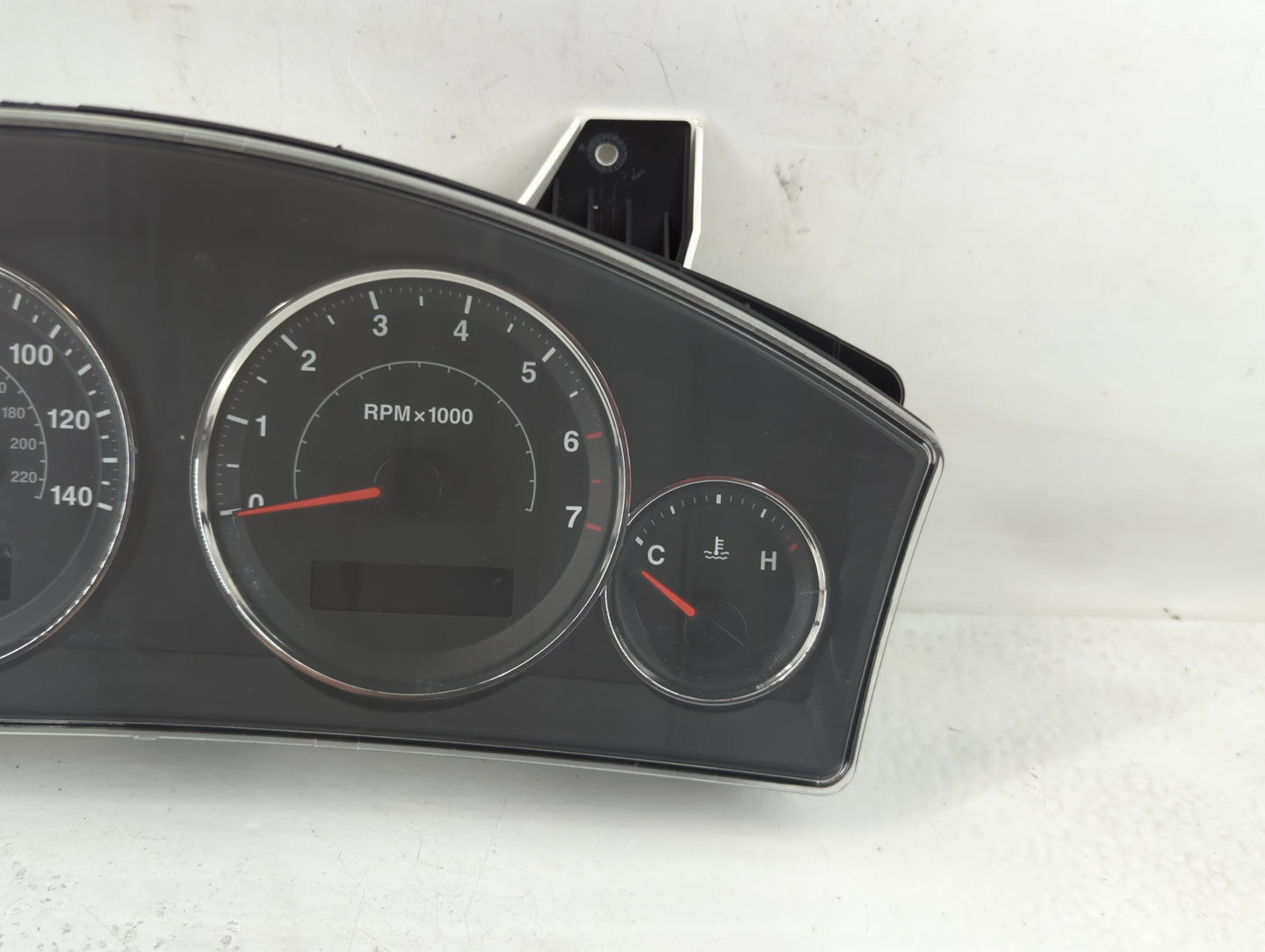 2007 Jeep Grand Cherokee Instrument Cluster Speedometer Gauges P/N:05172317AD Fits OEM Used Auto Parts - Oemusedautoparts1.c