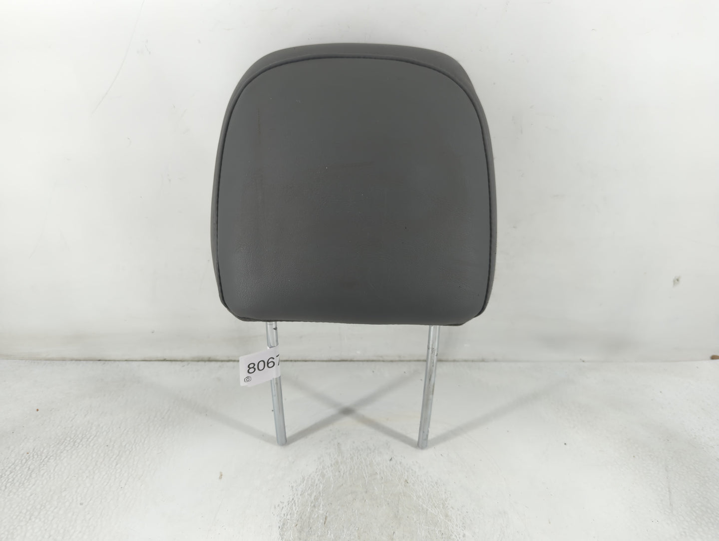 2005-2010 Jeep Grand Cherokee Headrest Head Rest Front Driver Passenger Seat Fits Fits 2005 2006 2007 2008 2009 2010 OEM Use