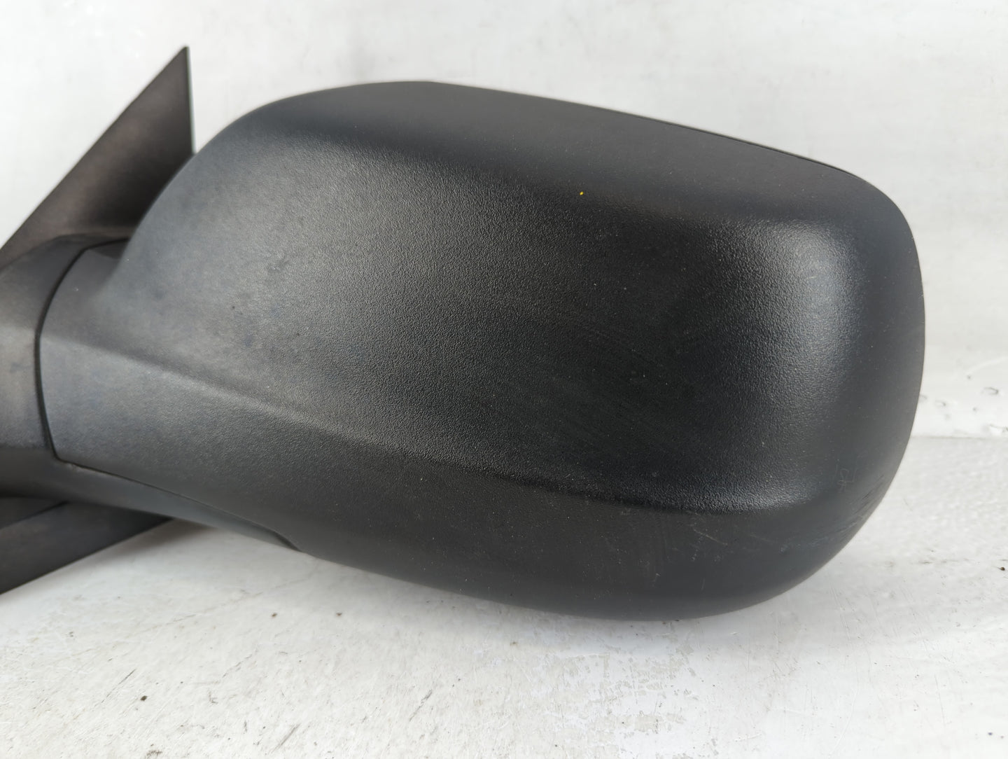 2005-2010 Jeep Grand Cherokee Driver Side View Mirror - Left Door Mirror OEM Used - Oemusedautoparts1.com