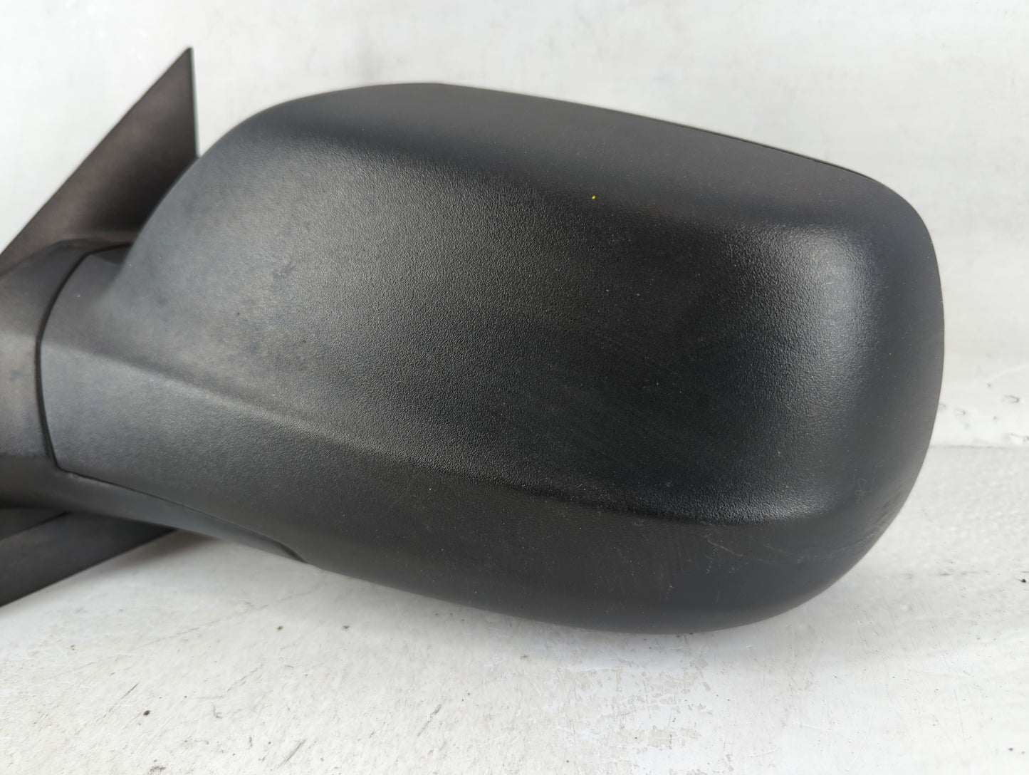 2005-2010 Jeep Grand Cherokee Driver Side View Mirror - Left Door Mirror OEM Used - Oemusedautoparts1.com