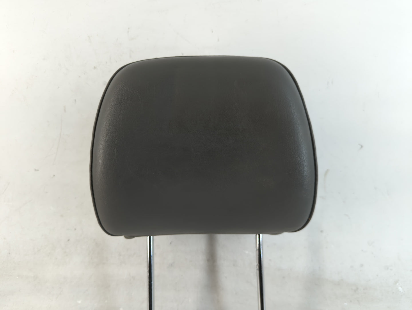2007 Jeep Grand Cherokee Headrest Head Rest Front Driver Passenger Seat Fits OEM Used Auto Parts - Oemusedautoparts1.com