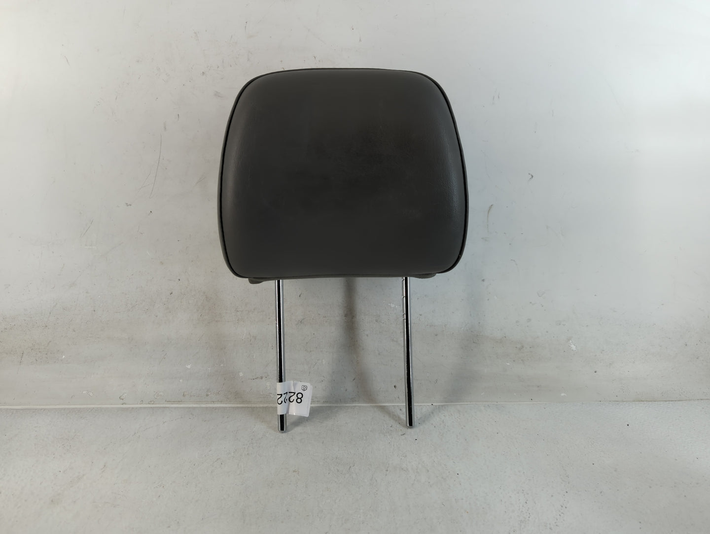 2007 Jeep Grand Cherokee Headrest Head Rest Front Driver Passenger Seat Fits OEM Used Auto Parts - Oemusedautoparts1.com