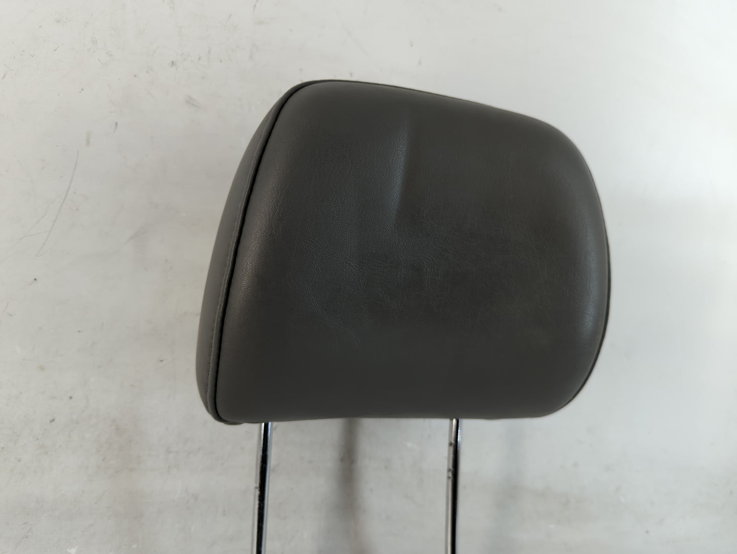 2007 Jeep Grand Cherokee Headrest Head Rest Front Driver Passenger Seat Fits OEM Used Auto Parts - Oemusedautoparts1.com