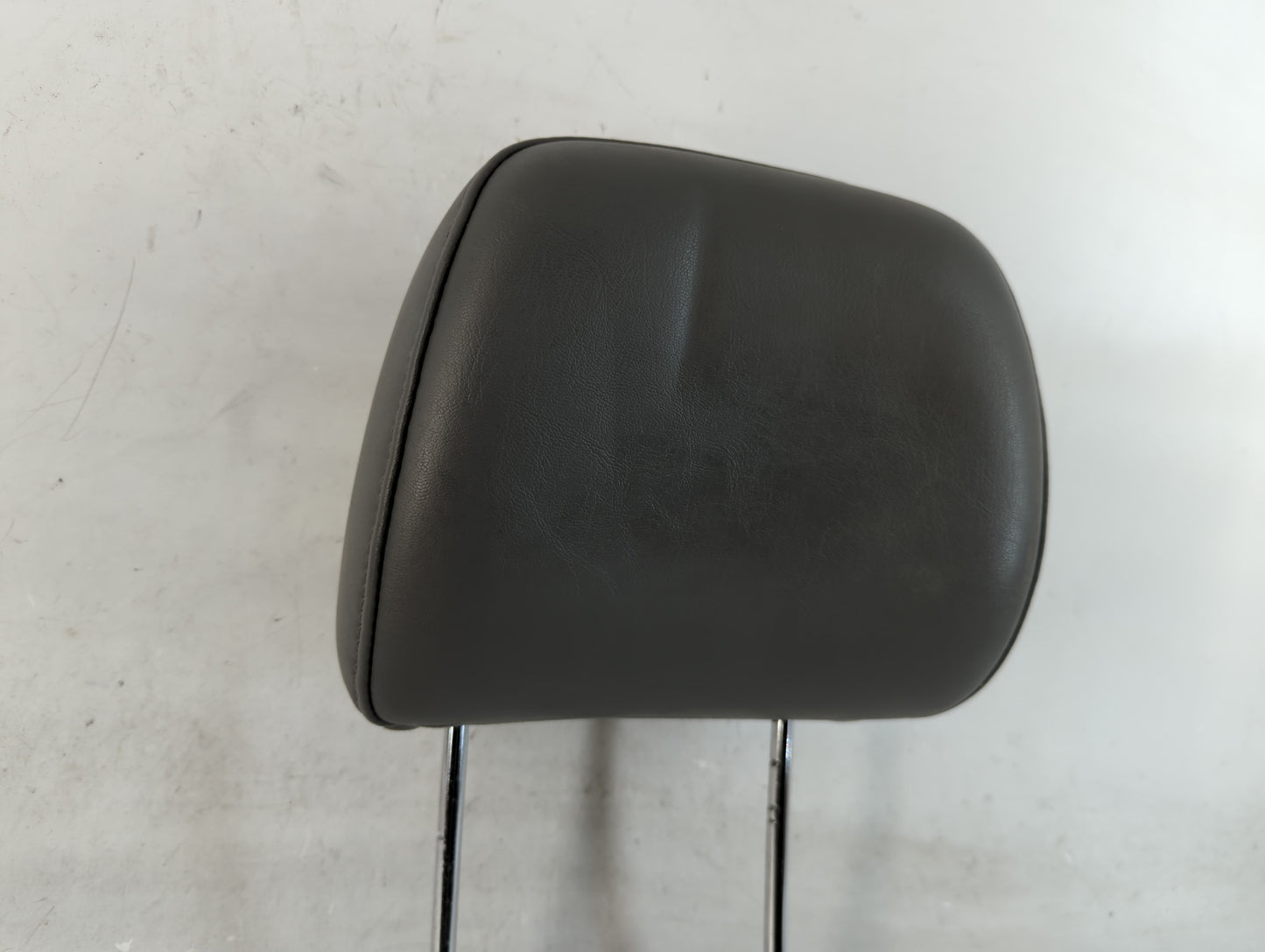 2007 Jeep Grand Cherokee Headrest Head Rest Front Driver Passenger Seat Fits OEM Used Auto Parts - Oemusedautoparts1.com