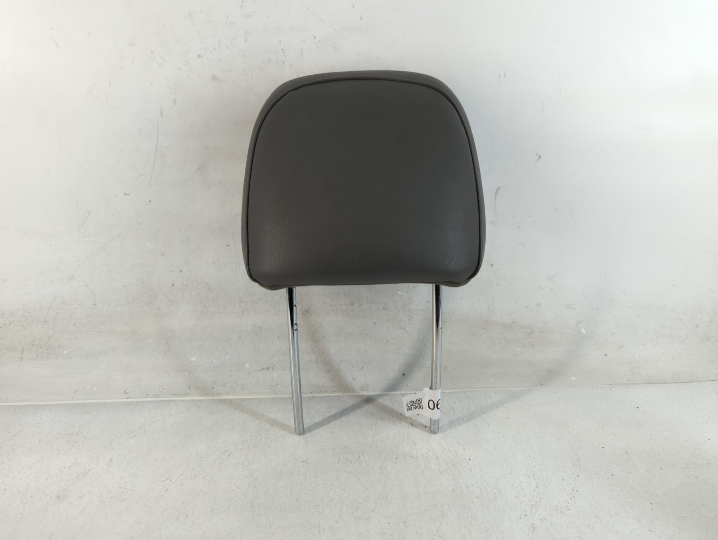 2007 Jeep Grand Cherokee Headrest Head Rest Front Driver Passenger Seat Fits OEM Used Auto Parts - Oemusedautoparts1.com