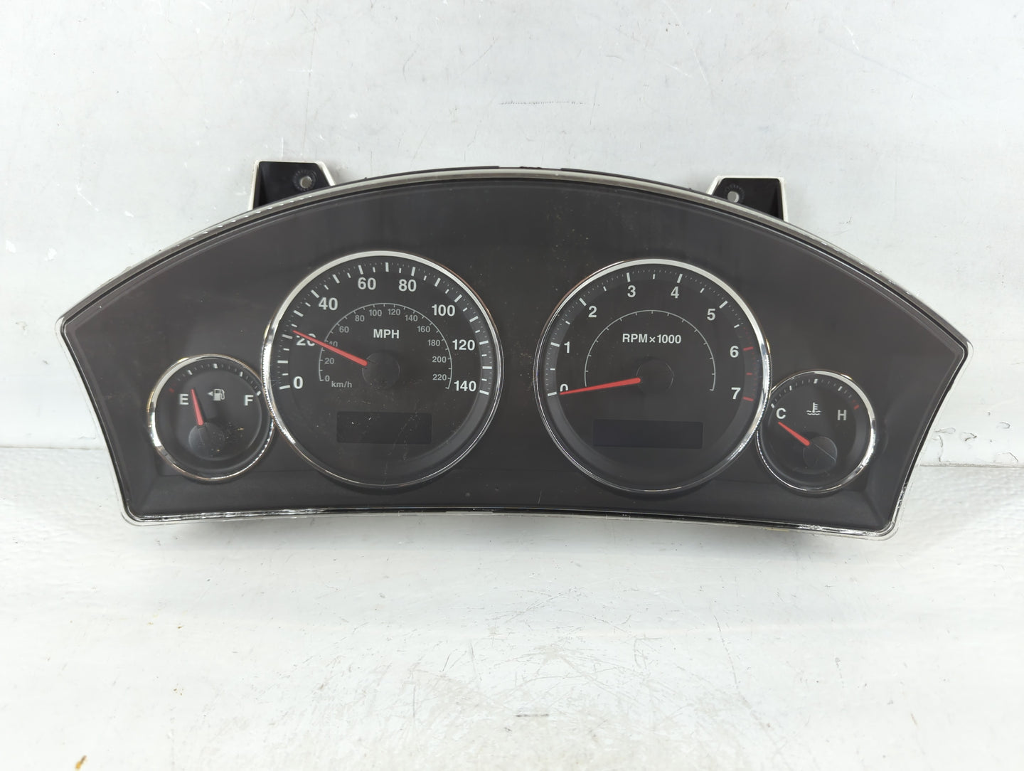 2007 Jeep Grand Cherokee Instrument Cluster Speedometer Gauges P/N:CR-0034-103-M0-CC 05172317AC Fits OEM Used Auto Parts - O
