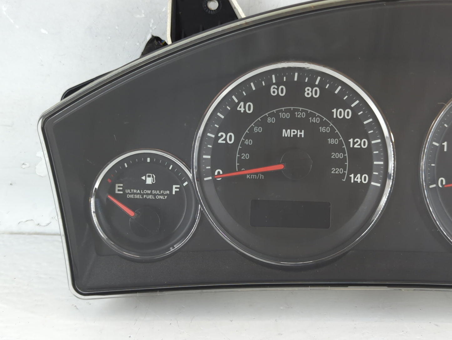 2007 Jeep Grand Cherokee Instrument Cluster Speedometer Gauges P/N:05172320AD Fits OEM Used Auto Parts - Oemusedautoparts1.c