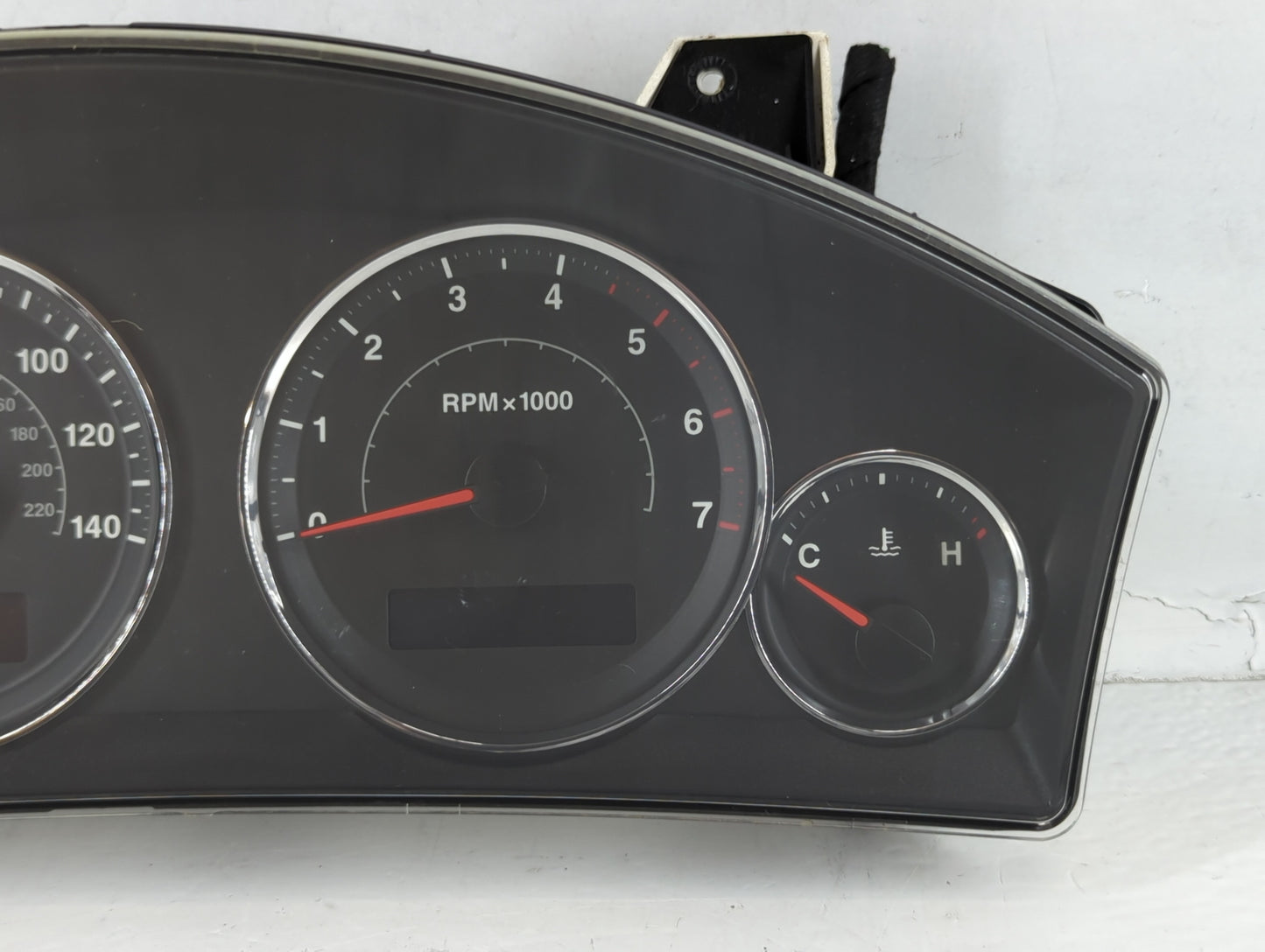 2007 Jeep Grand Cherokee Instrument Cluster Speedometer Gauges P/N:05172320AD Fits OEM Used Auto Parts - Oemusedautoparts1.c