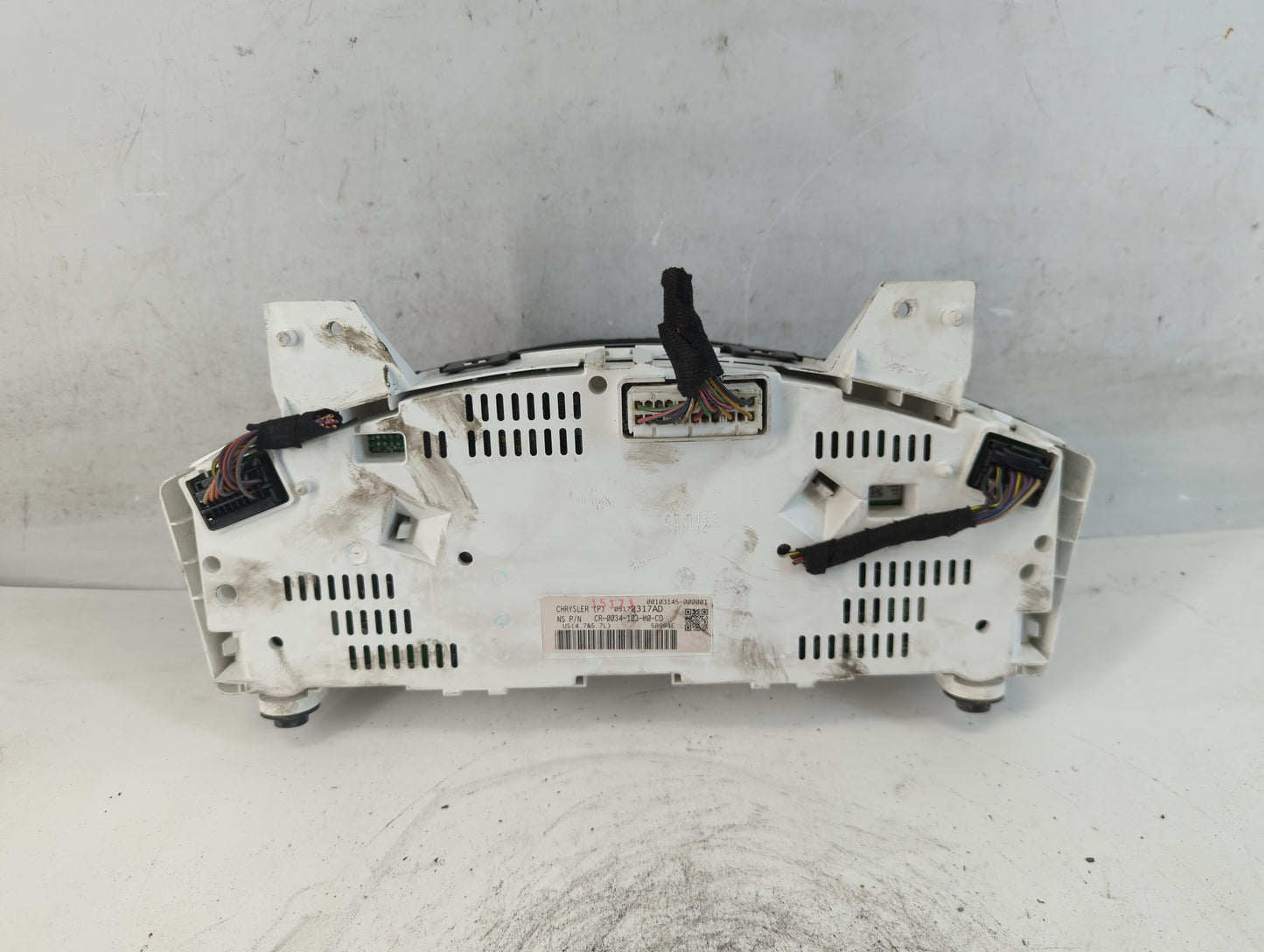 2007 Jeep Grand Cherokee Instrument Cluster Speedometer Gauges P/N:CR-0034-103-M0-CD 05172317AD Fits OEM Used Auto Parts - O