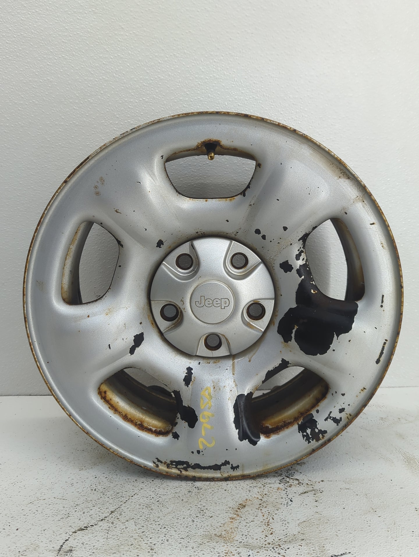 2002-2007 Jeep Liberty Oem Wheel Rim 1036672 - Oemusedautoparts1.com