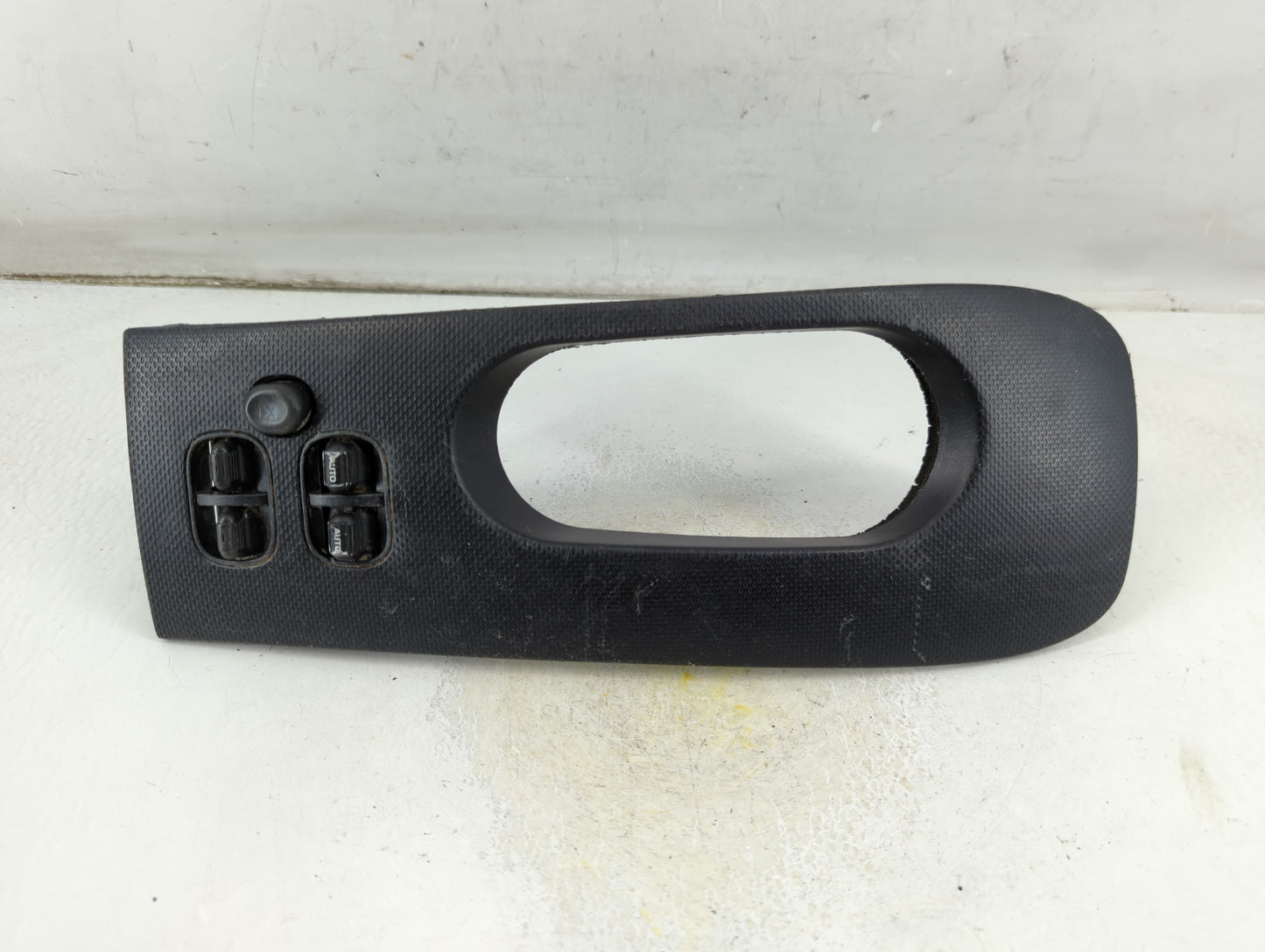 2004-2007 Jeep Liberty Master Power Window Switch Replacement Driver Side Left P/N:212676101 3666550 Fits Fits 2004 2005 200