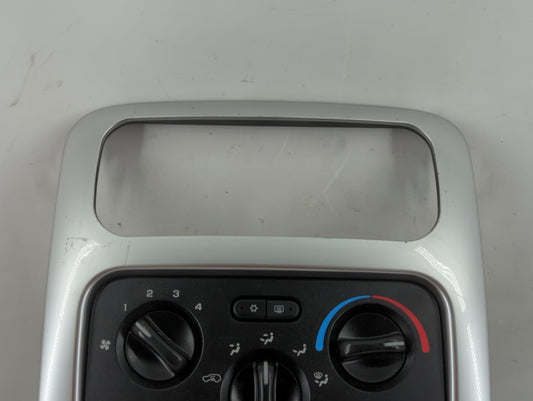 2004-2007 Jeep Liberty Climate Control Module Temperature AC/Heater Replacement P/N:P55037533AG Fits Fits 2004 2005 2006 2007 OEM Used Auto Parts