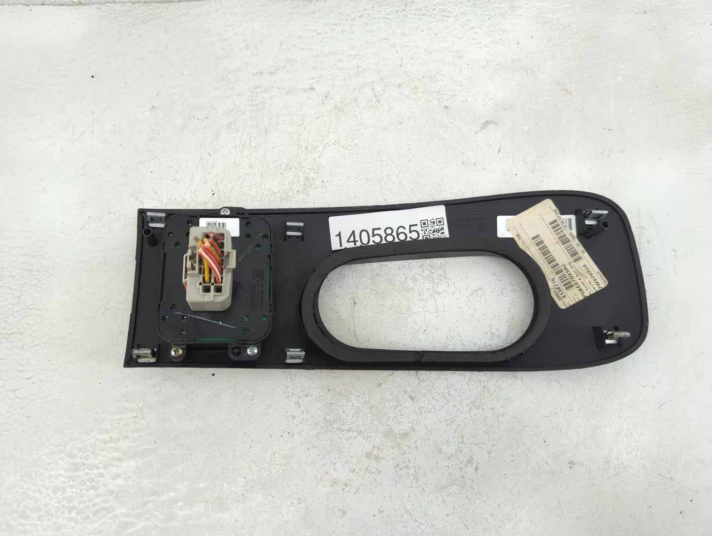 2004-2007 Jeep Liberty Master Power Window Switch Replacement Driver Side Left P/N:P5KC07DX9AC Fits Fits 2004 2005 2006 2007