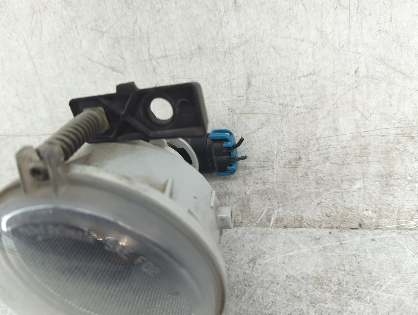 2005-2007 Jeep Liberty Passenger Right Oem Fog Light Lamp Black - Oemusedautoparts1.com