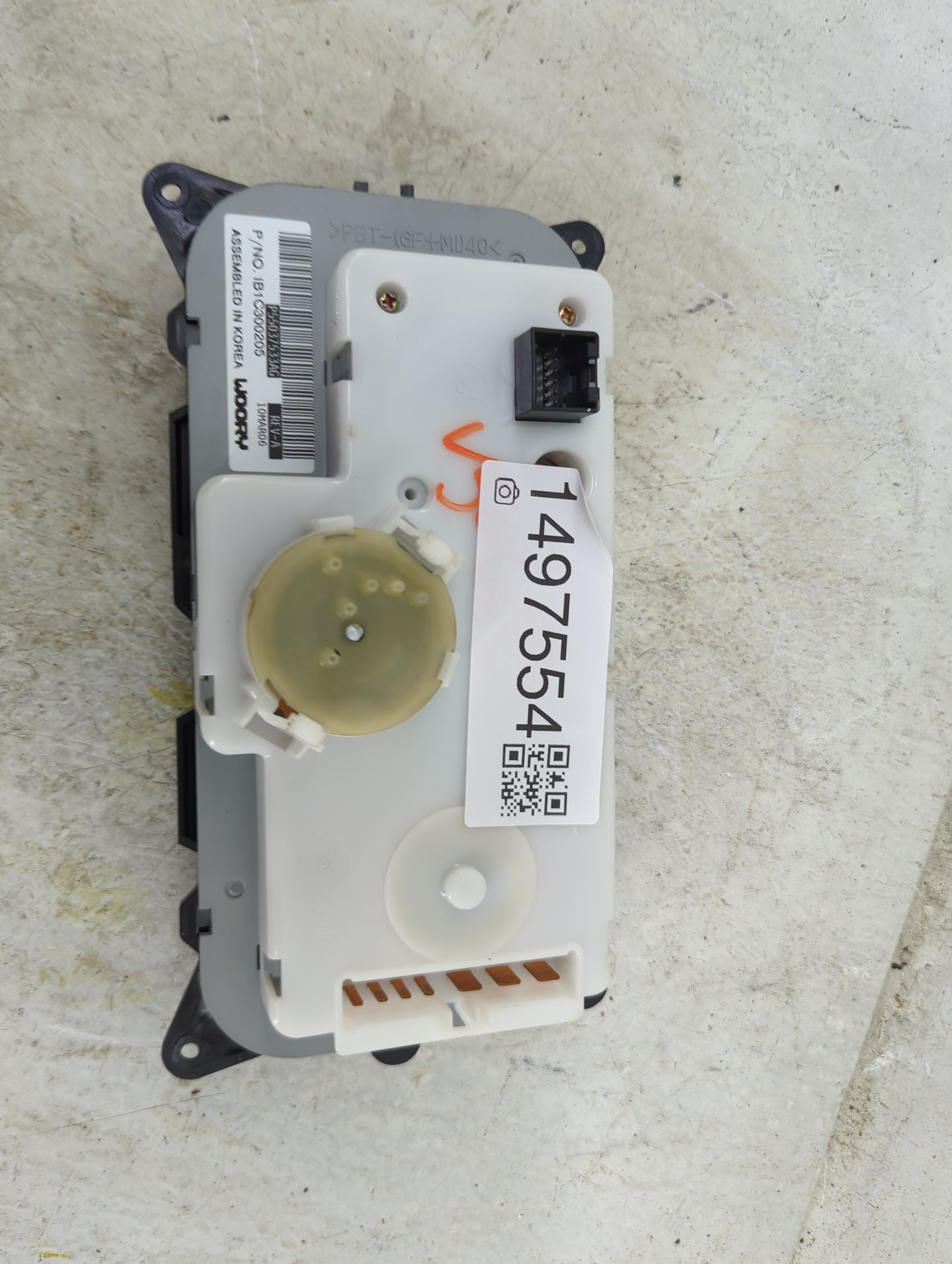 2004-2007 Jeep Liberty Climate Control Module Temperature AC/Heater Replacement P/N:P55037533AG IB1C300205 Fits OEM Used Aut