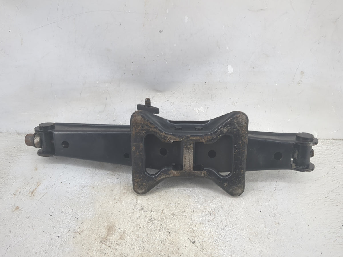 2007 Jeep Liberty Spare Scissor Car Jack 1516320 - Oemusedautoparts1.com