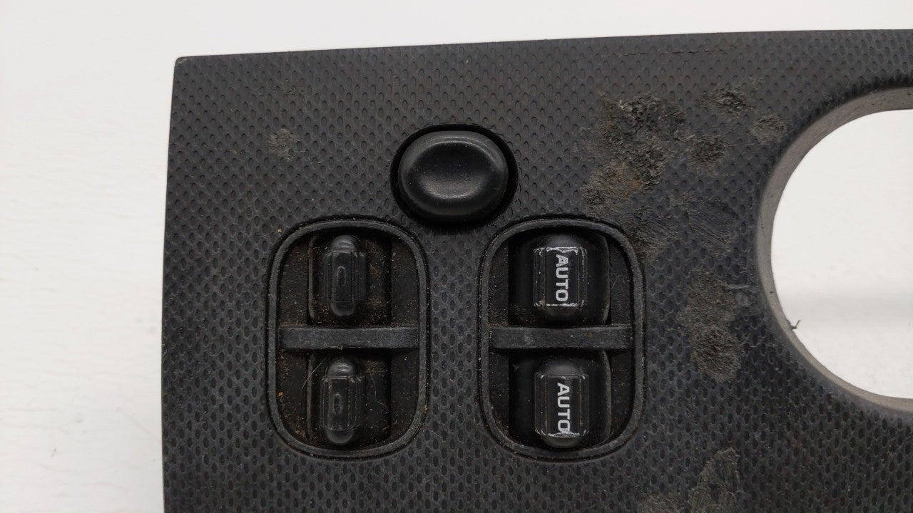 2007 Jeep Liberty Master Power Window Switch Replacement Driver Side Left P/N:212676101 Fits OEM Used Auto Parts - Oemusedau