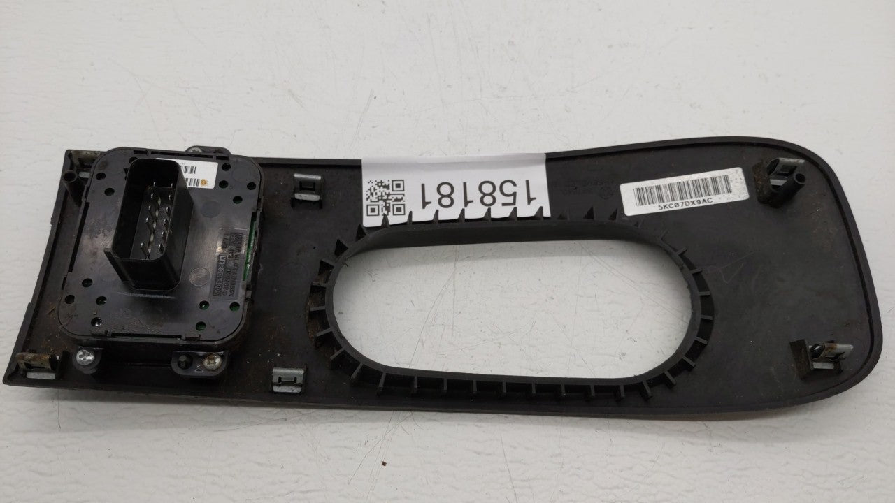 2007 Jeep Liberty Master Power Window Switch Replacement Driver Side Left P/N:212676101 Fits OEM Used Auto Parts - Oemusedau