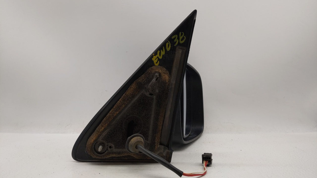 2002-2007 Jeep Liberty Passenger Side View Mirror - Right Door Mirror OEM Used - Oemusedautoparts1.com