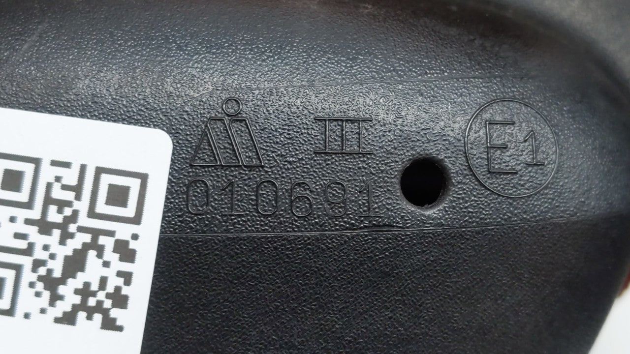 2002-2007 Jeep Liberty Passenger Side View Mirror - Right Door Mirror OEM Used - Oemusedautoparts1.com