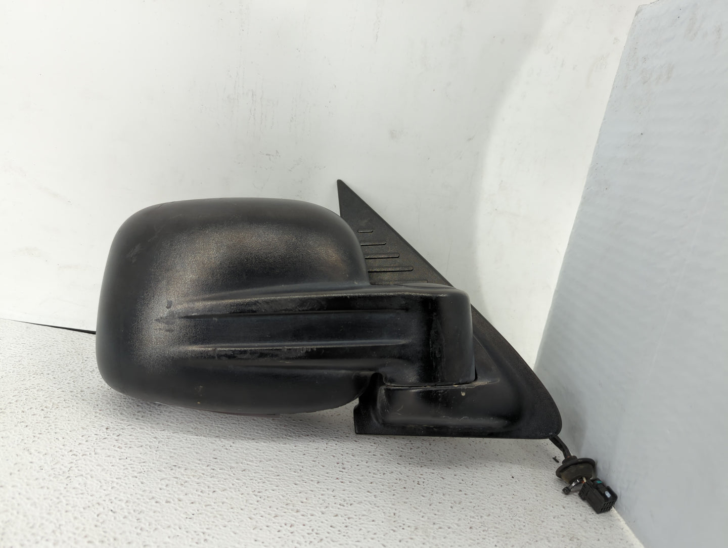 2002-2007 Jeep Liberty Passenger Side View Mirror - Right Door Mirror OEM Used - Oemusedautoparts1.com
