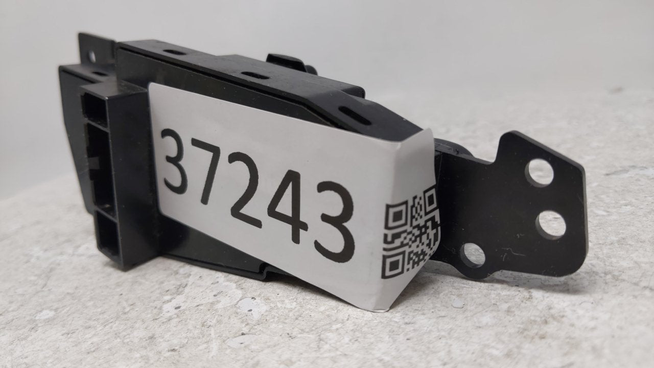 2004-2007 Jeep Liberty Master Power Window Switch Replacement Driver Side Left Fits Fits 2004 2005 2006 2007 OEM Used Auto P