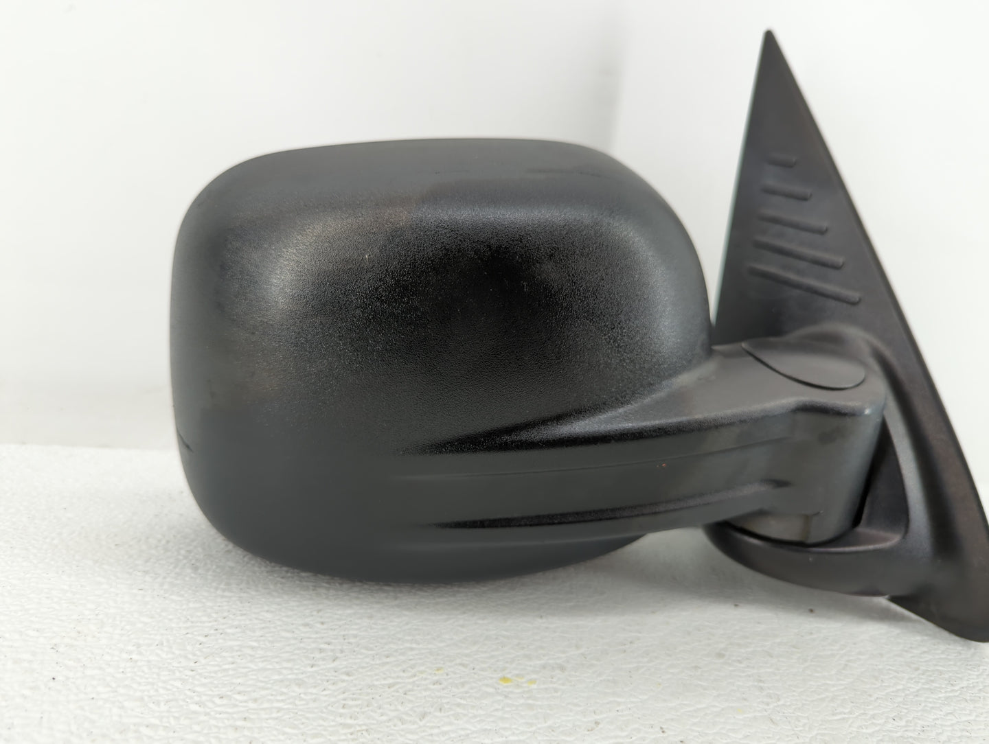 2002-2007 Jeep Liberty Passenger Side View Mirror - Right Door Mirror OEM Used - Oemusedautoparts1.com