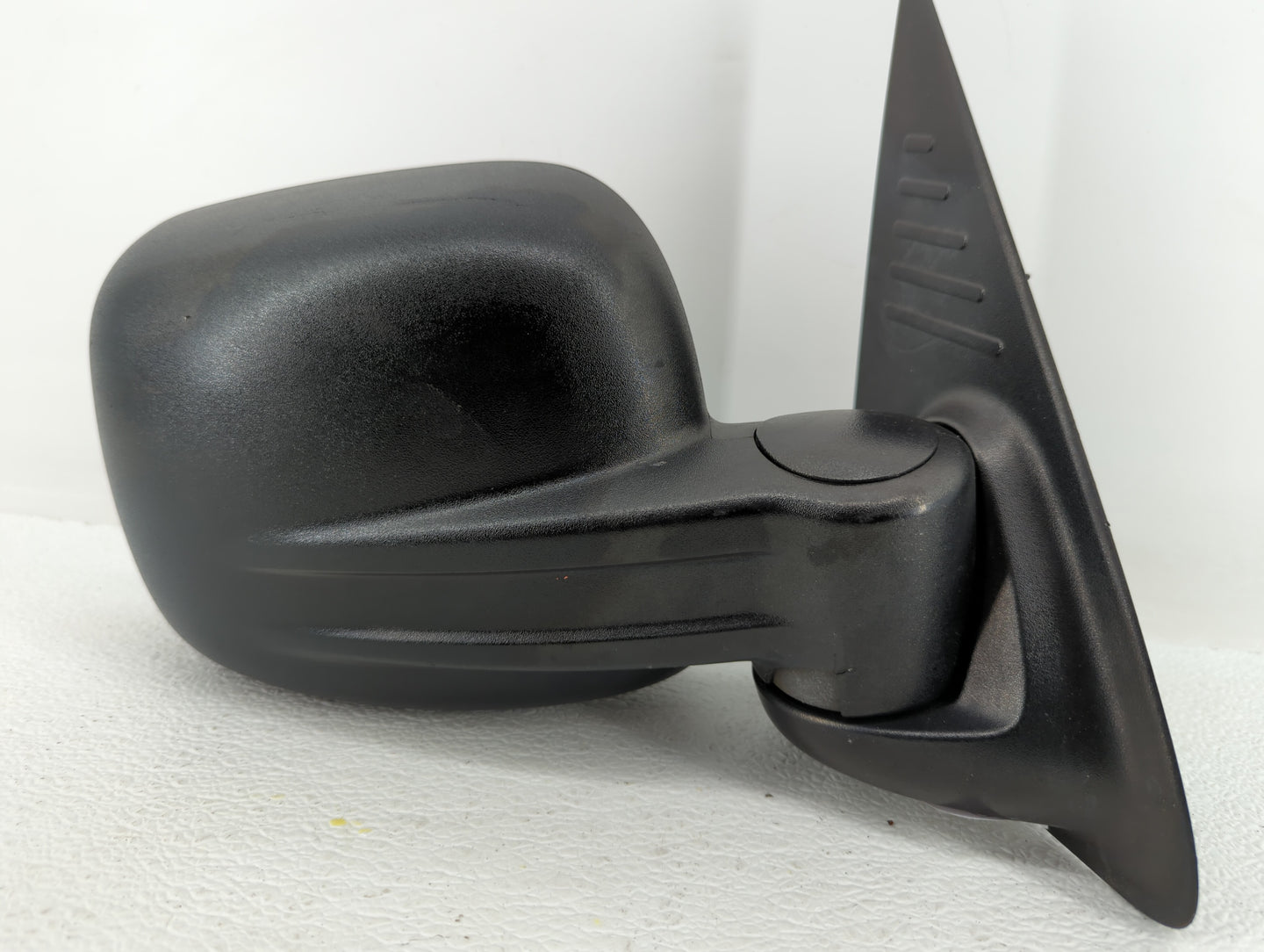 2002-2007 Jeep Liberty Passenger Side View Mirror - Right Door Mirror OEM Used - Oemusedautoparts1.com