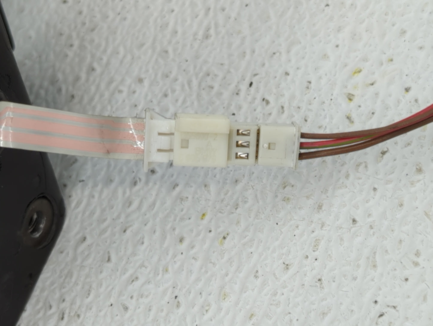 2002-2007 Jeep Liberty Passenger Side View Mirror - Right Door Mirror OEM Used - Oemusedautoparts1.com