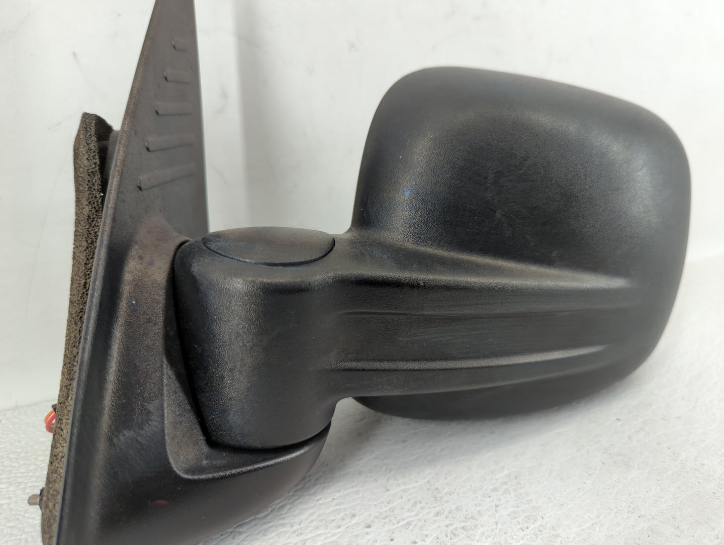 2002-2007 Jeep Liberty Driver Side View Mirror - Left Door Mirror OEM Used - Oemusedautoparts1.com