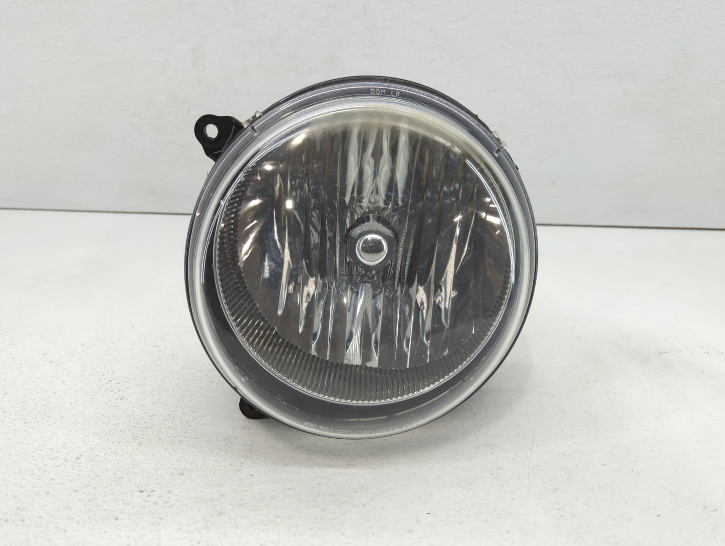 2005-2007 Jeep Liberty Driver Left Oem Head Light Headlight Lamp - Oemusedautoparts1.com