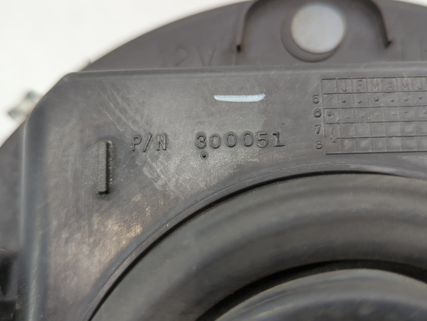 2005-2007 Jeep Liberty Driver Left Oem Head Light Headlight Lamp - Oemusedautoparts1.com