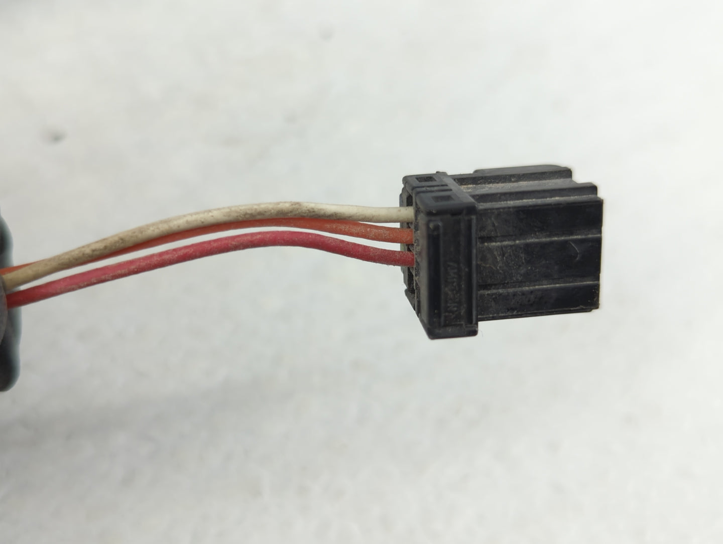 2002-2007 Jeep Liberty Passenger Side View Mirror - Right Door Mirror OEM Used - Oemusedautoparts1.com