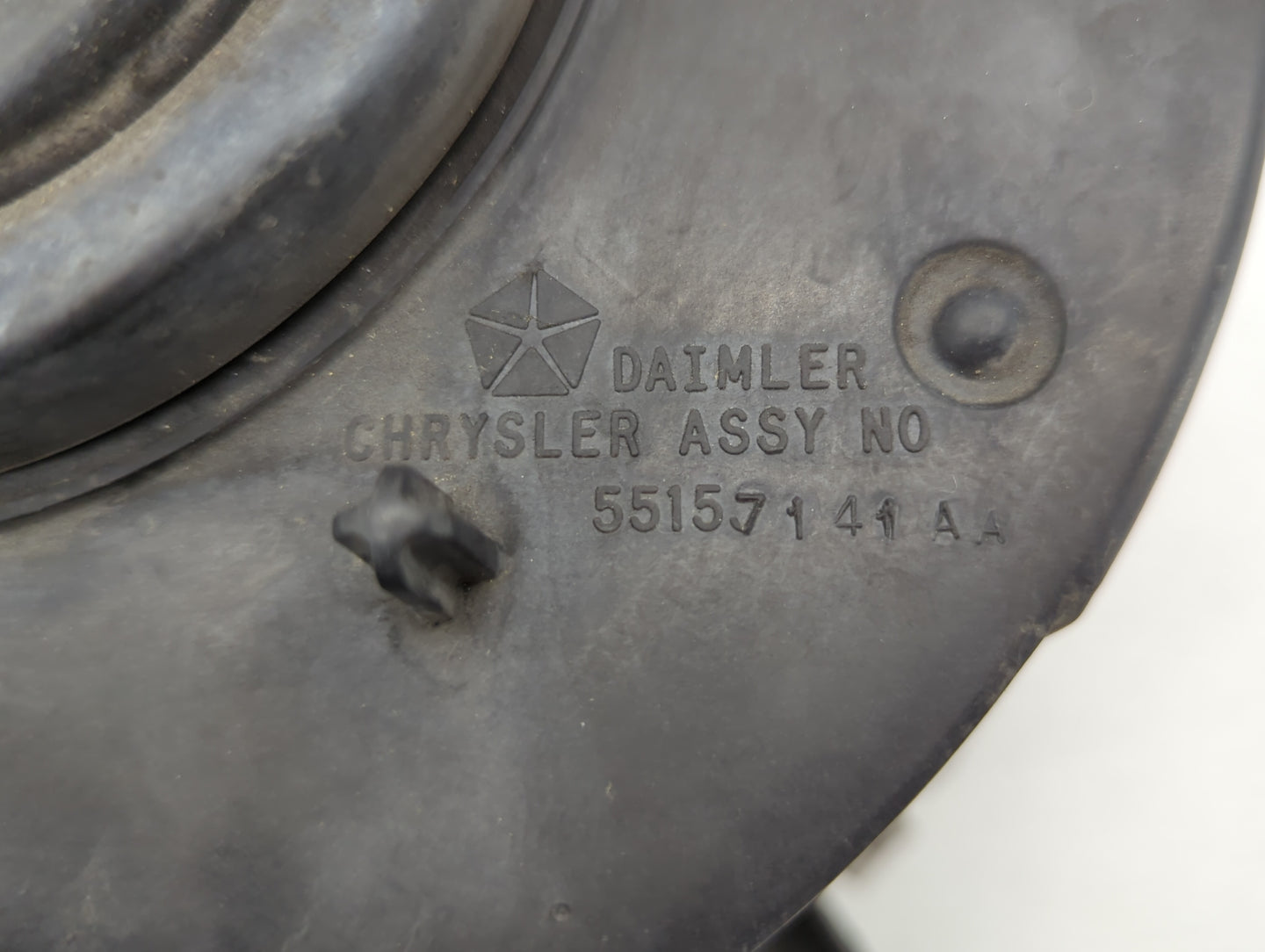 2005-2007 Jeep Liberty Driver Left Oem Head Light Headlight Lamp - Oemusedautoparts1.com