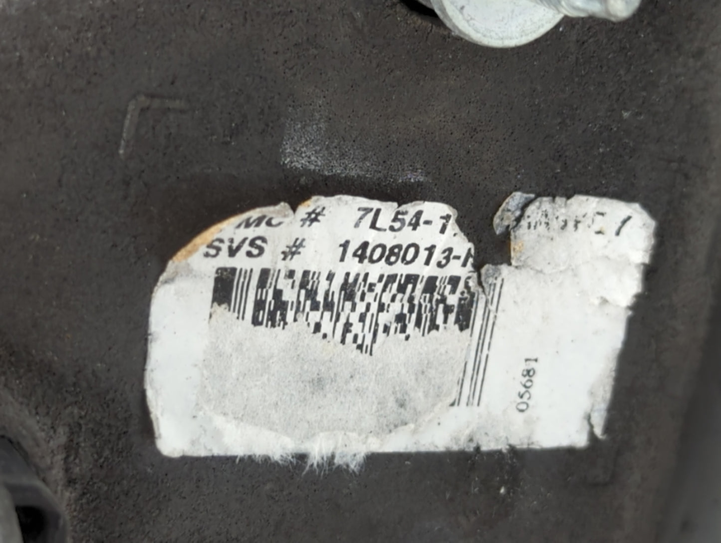 2002-2007 Jeep Liberty Driver Side View Mirror - Left Door Mirror OEM Used - Oemusedautoparts1.com