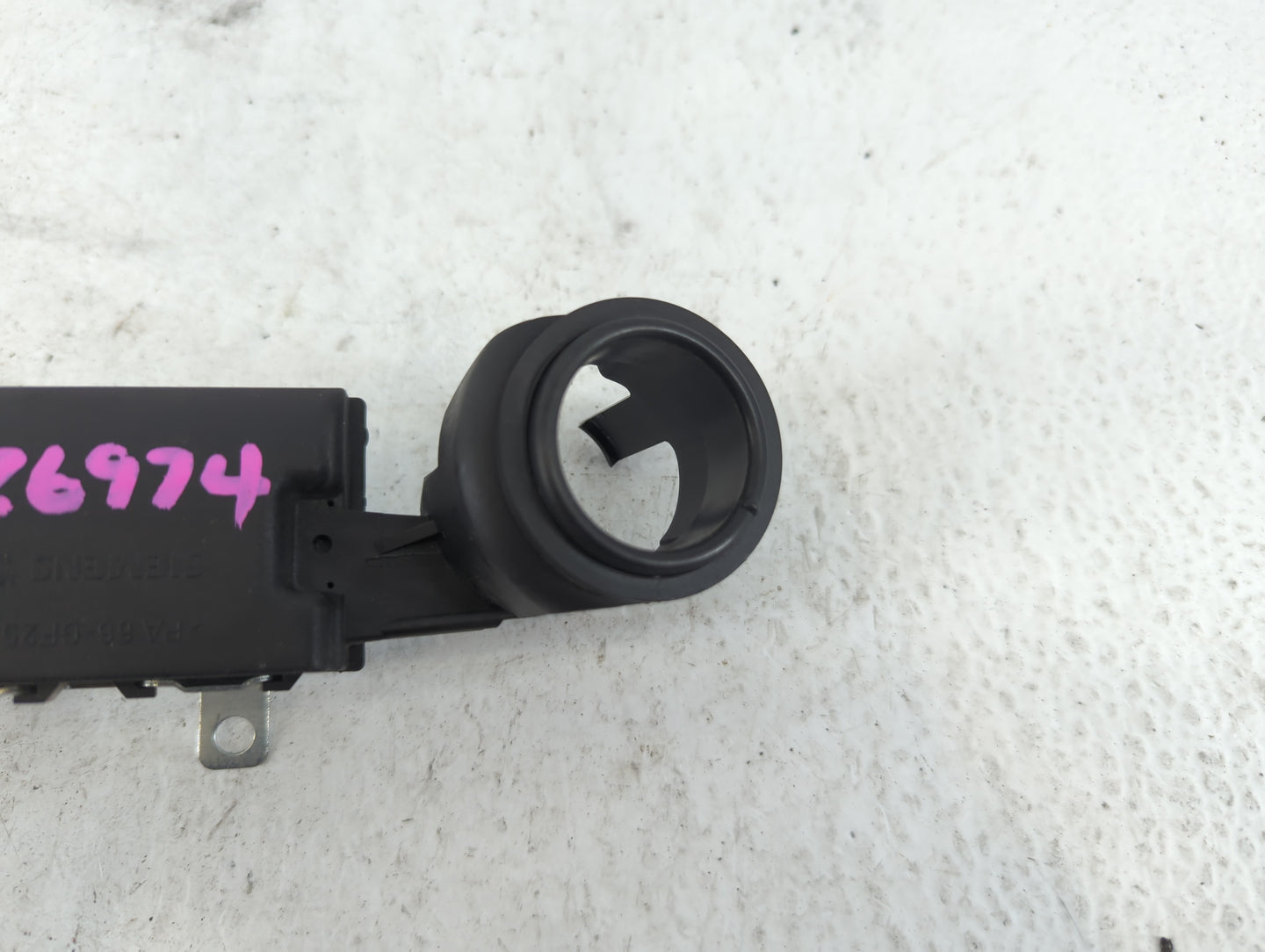 2007 Jeep Liberty Ignition Switch Oem P56053020af - Oemusedautoparts1.com