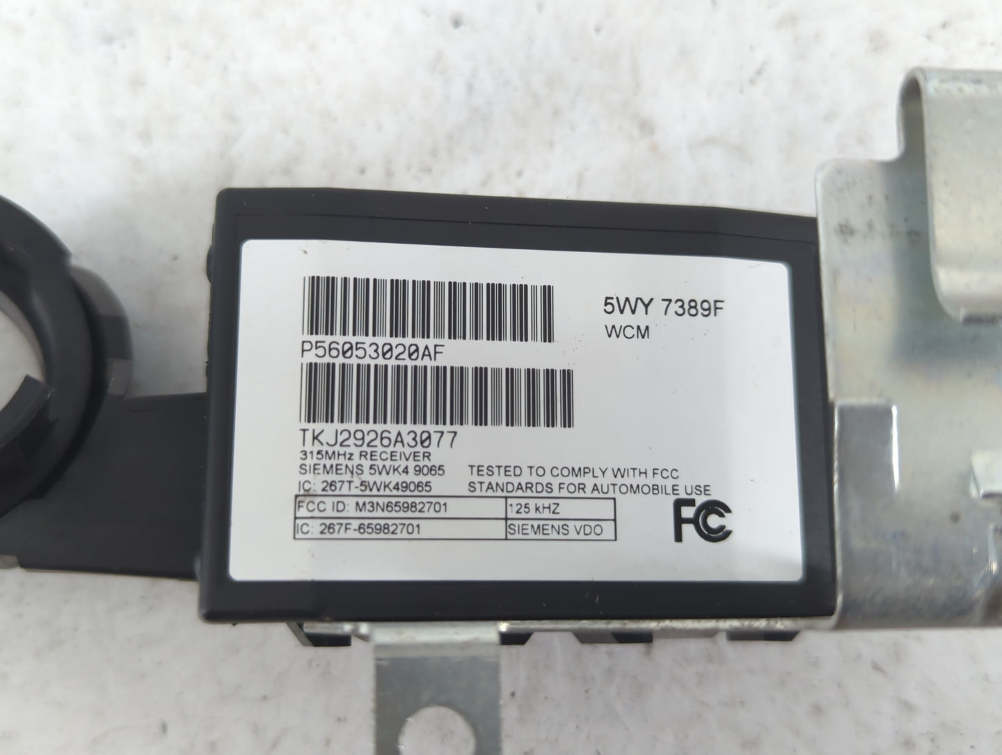2007 Jeep Liberty Ignition Switch Oem P56053020af - Oemusedautoparts1.com