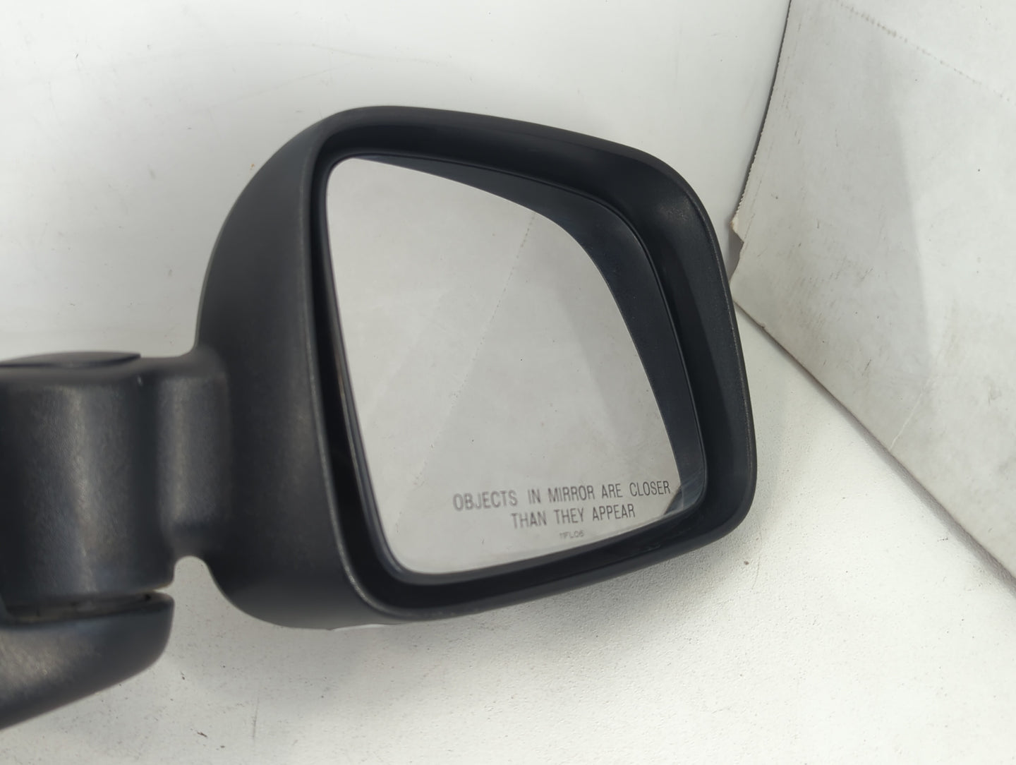 2007 Jeep Liberty Passenger Side View Mirror - Right Door Mirror OEM Used - Oemusedautoparts1.com