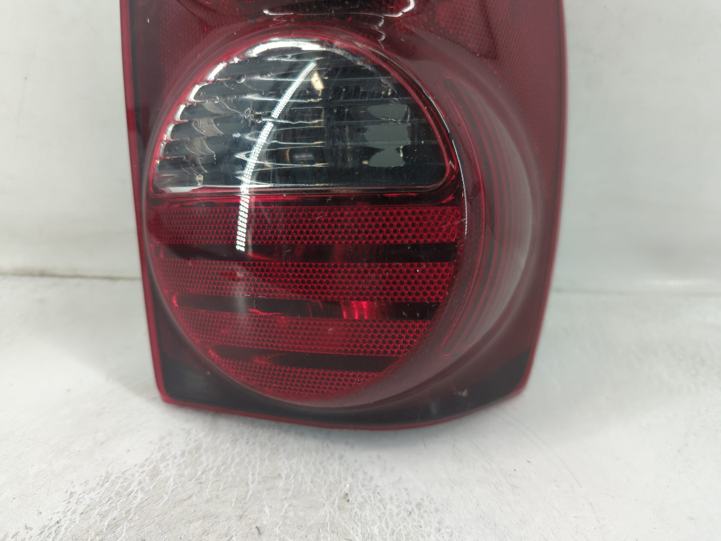 2005-2007 Jeep Liberty Tail Light Assembly Passenger Right OEM Fits Fits 2005 2006 2007 OEM Used Auto Parts - Oemusedautopar