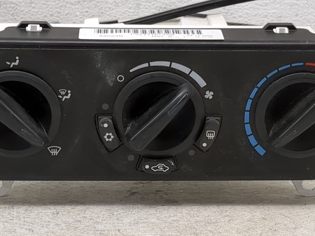 2007-2009 Jeep Patriot Climate Control Module Temperature AC/Heater Replacement P/N:P55111874AB Fits Fits 2007 2008 2009 OEM