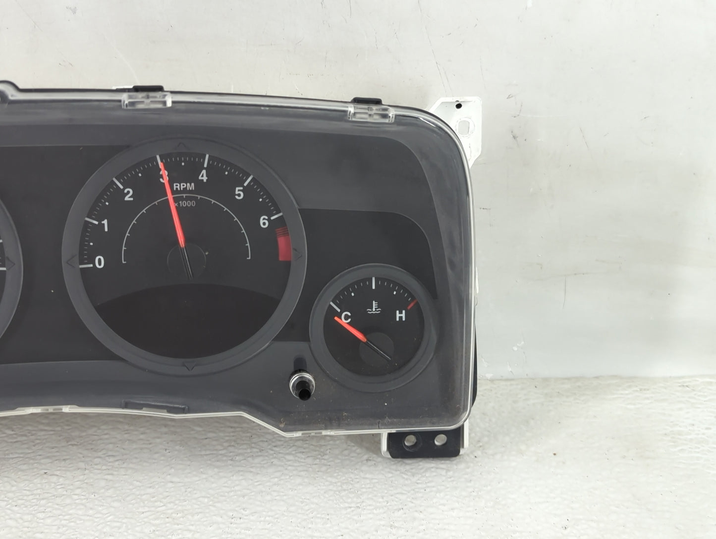 2007 Jeep Patriot Instrument Cluster Speedometer Gauges P/N:05107006AF Fits OEM Used Auto Parts - Oemusedautoparts1.com