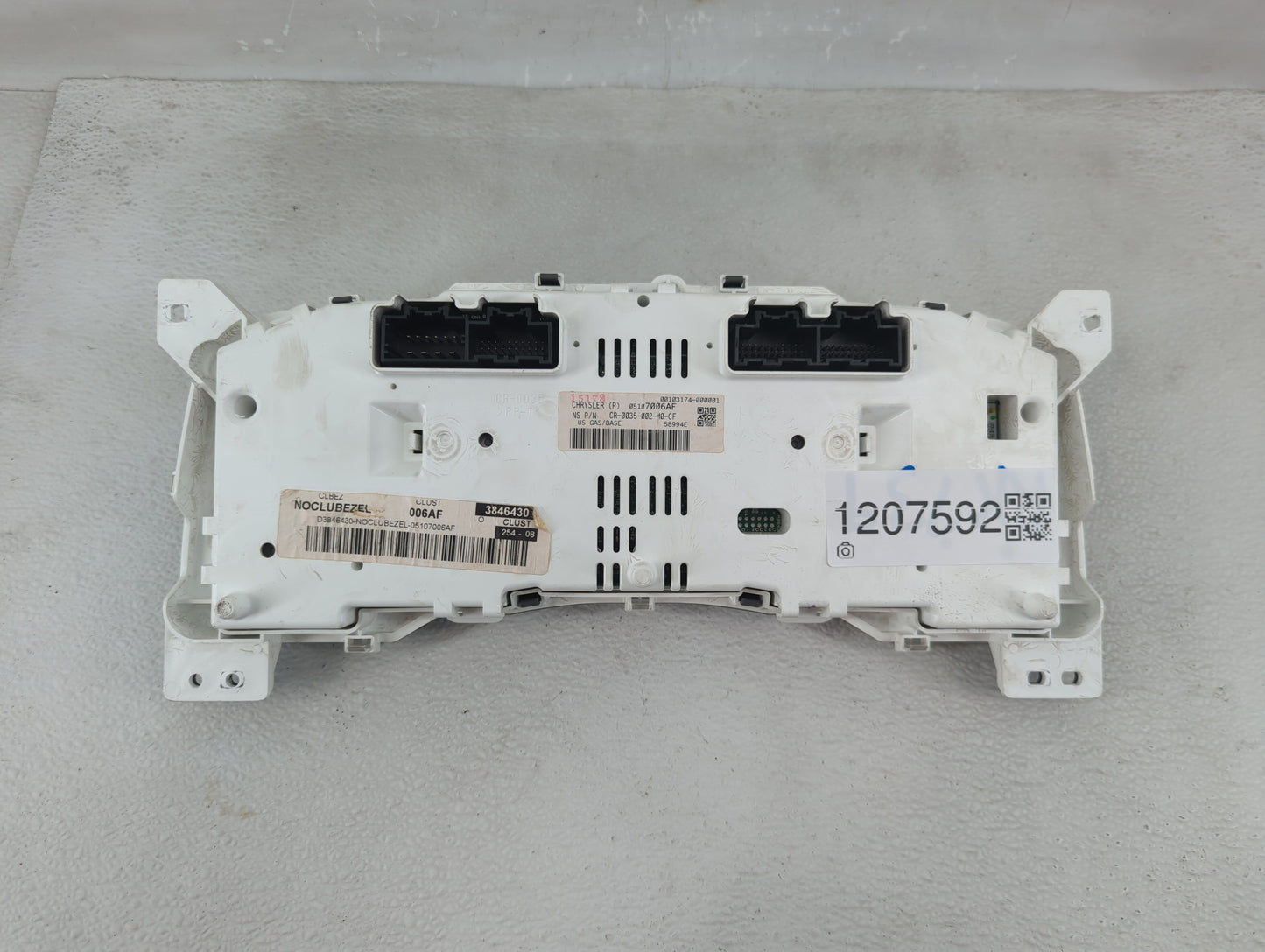 2007 Jeep Patriot Instrument Cluster Speedometer Gauges P/N:05107006AF Fits OEM Used Auto Parts - Oemusedautoparts1.com