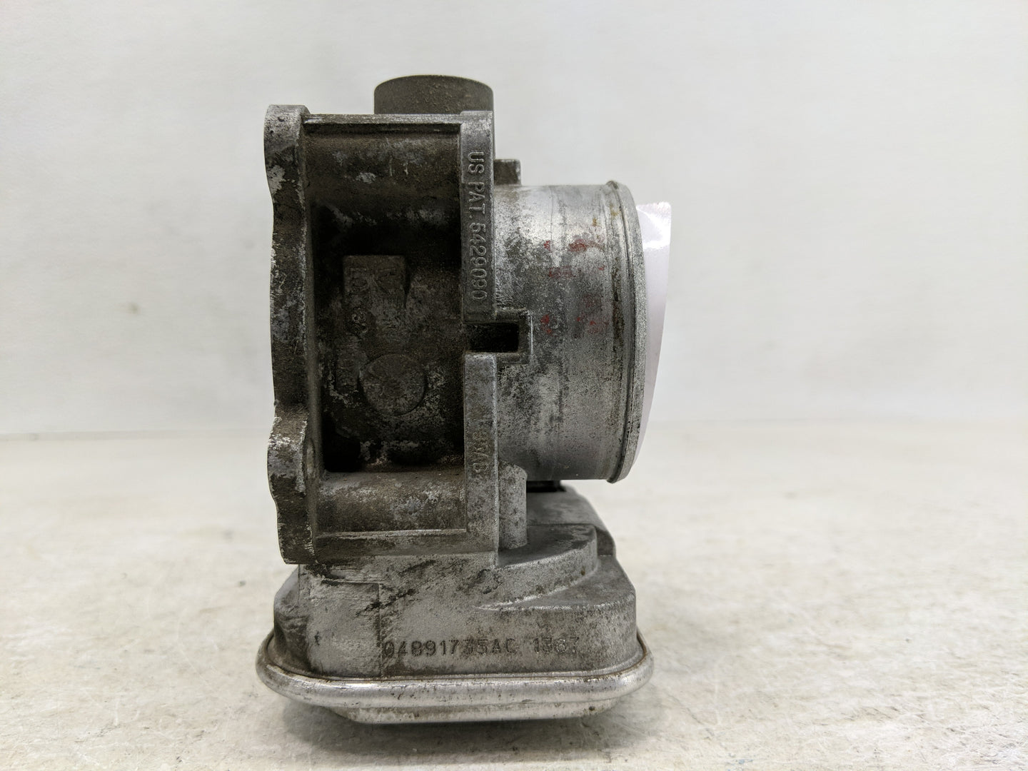 2007-2017 Jeep Patriot Throttle Body Fits Fits 2007 2008 2009 2010 2011 2012 2013 2014 2015 2016 2017 2018 OEM Used Auto Par