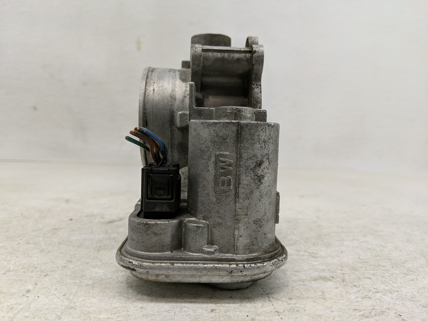 2007-2017 Jeep Patriot Throttle Body Fits Fits 2007 2008 2009 2010 2011 2012 2013 2014 2015 2016 2017 2018 OEM Used Auto Par